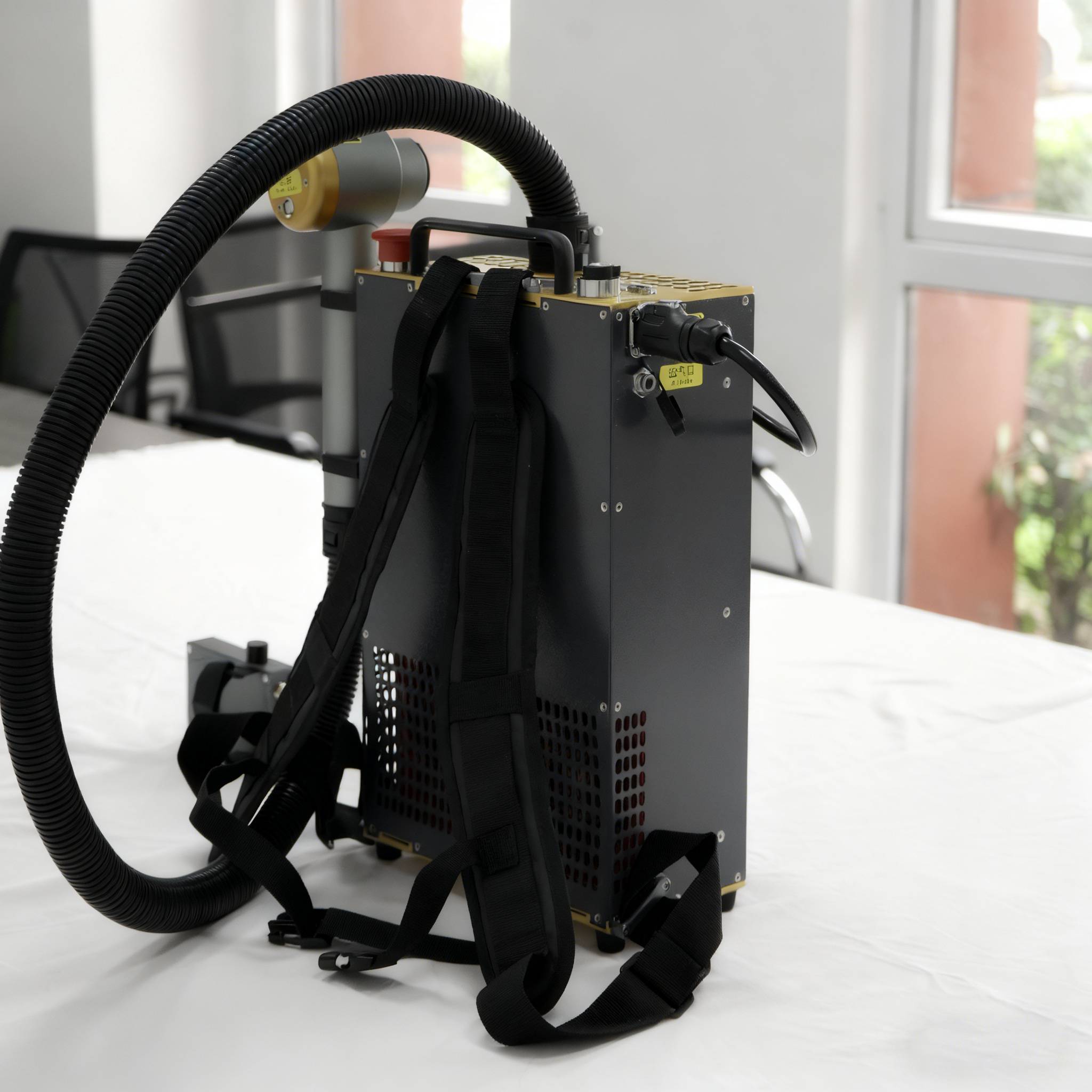 300W Backpack JPT Pulse Fiber  – Industrial Laser Paint Remover recenzja i cena